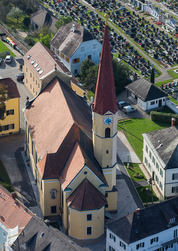 Pfarrkirche Wundschuh / Harry Schiffer
